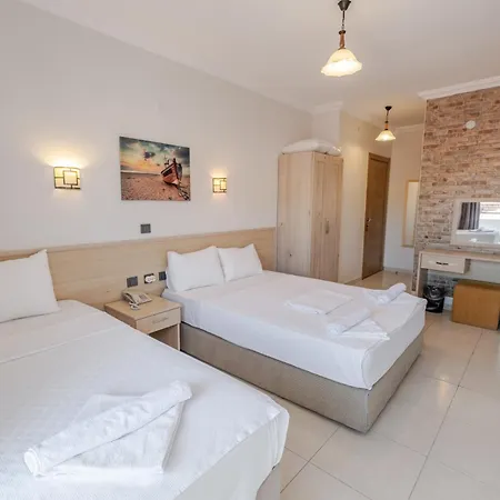 מלון Bayram Çeşme