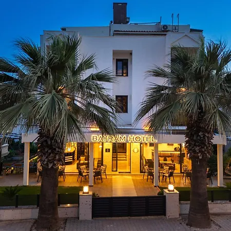 Bayram ホテル