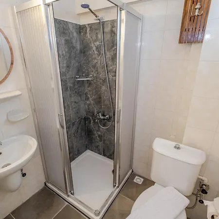 Bayram Hotel Çeşme