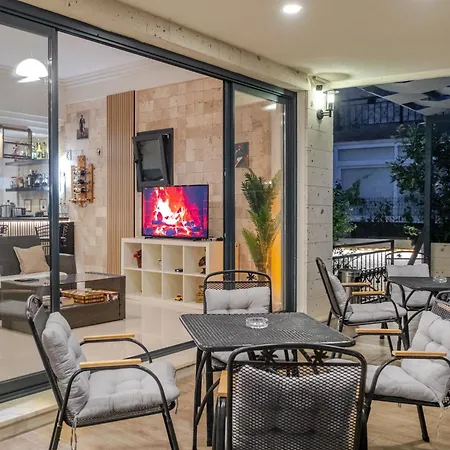 Bayram Hotel Çeşme